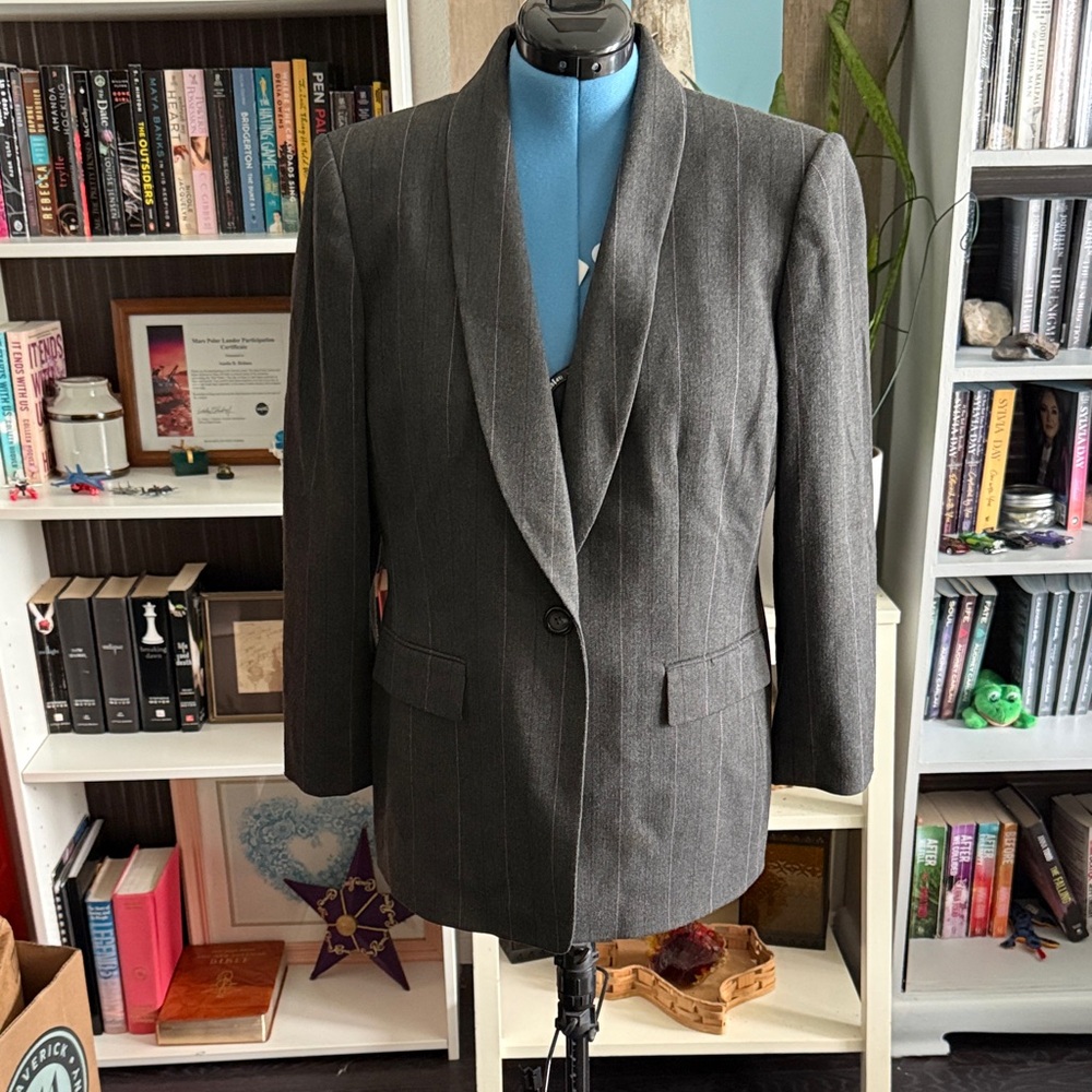 Classic Gray Women Blazer